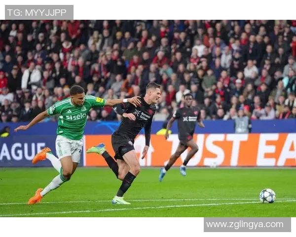 欧冠激战阿森纳险胜里昂乌龙球引发争议判罚全场沸腾