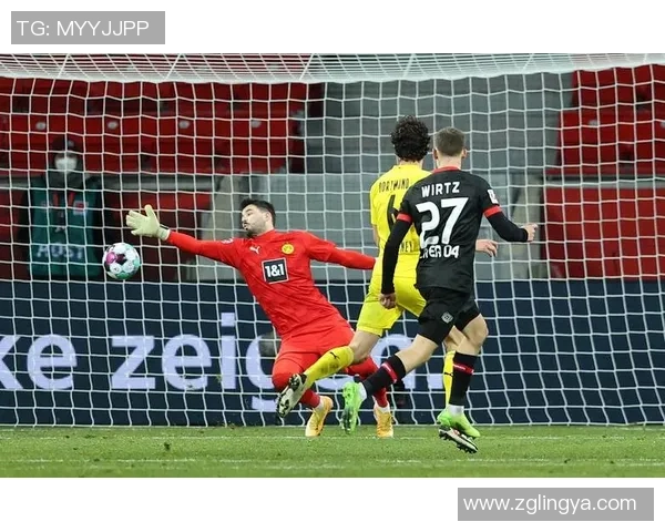 中超精彩对决曼联与国米战成平局绝杀瞬间点燃全场激情