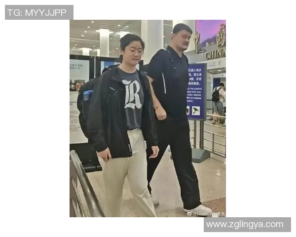 姚明女儿因胳膊受伤引发关注网友纷纷送上祝福与关心