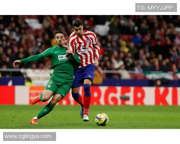 西甲激战:里昂大胜尤文图斯红牌事件引发全场热议与战术解析 西甲激战:里昂大胜尤文图斯红牌事件引发全场热议与战术解析