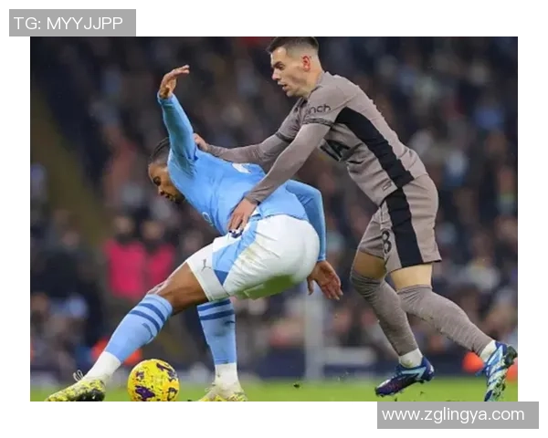 意甲赛场曼城大胜皇马引发争议判罚全场沸腾瞬间回顾